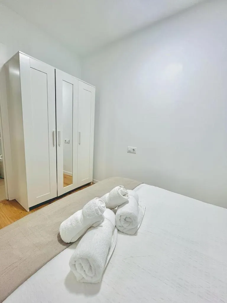 Lofts 4Towers - La Paz Apartment Madrid